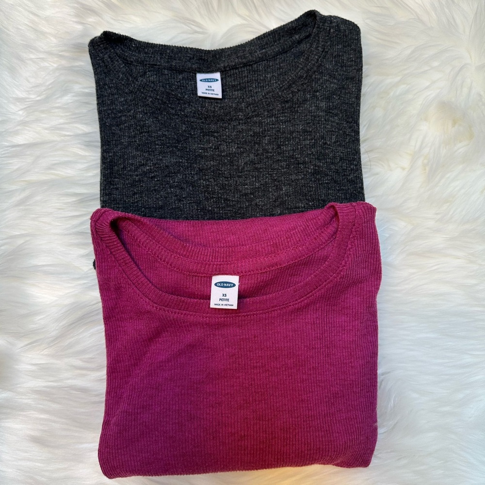 Bundle of Old Navy Women's Tunic Tops - XS Petite